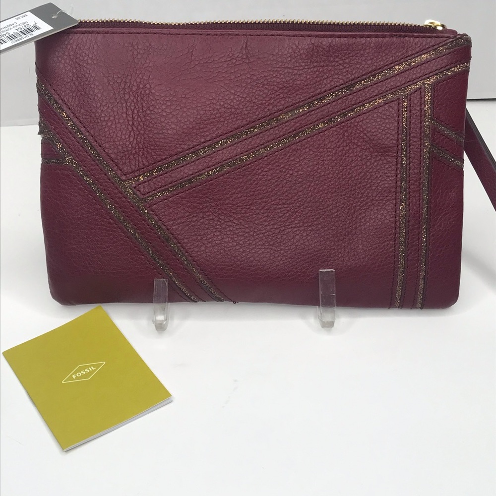 Fossil wristlet Medium wristlet Cabernet NWT